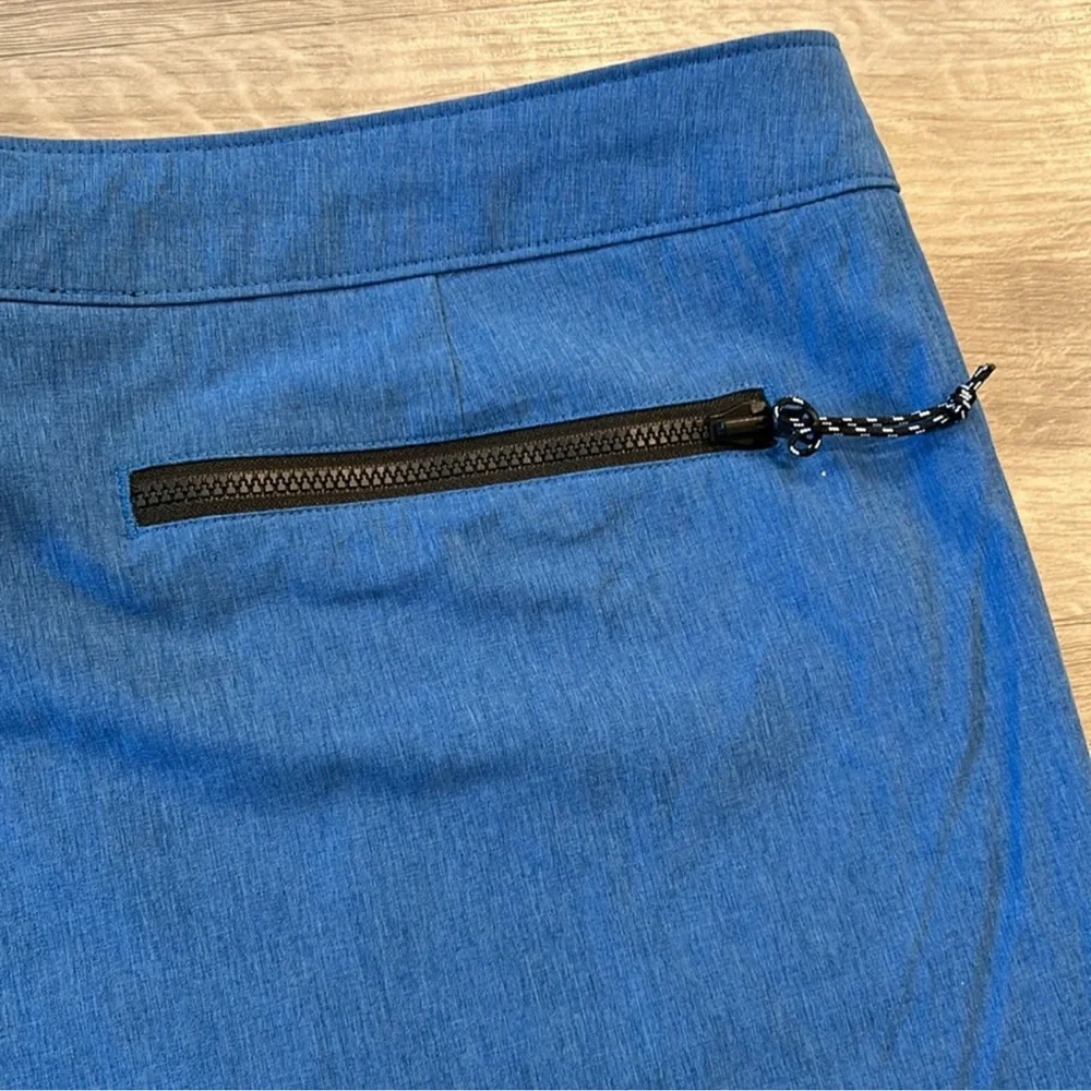 NIKE | DARK MARINA BLUE HYBRID SHORT MEN